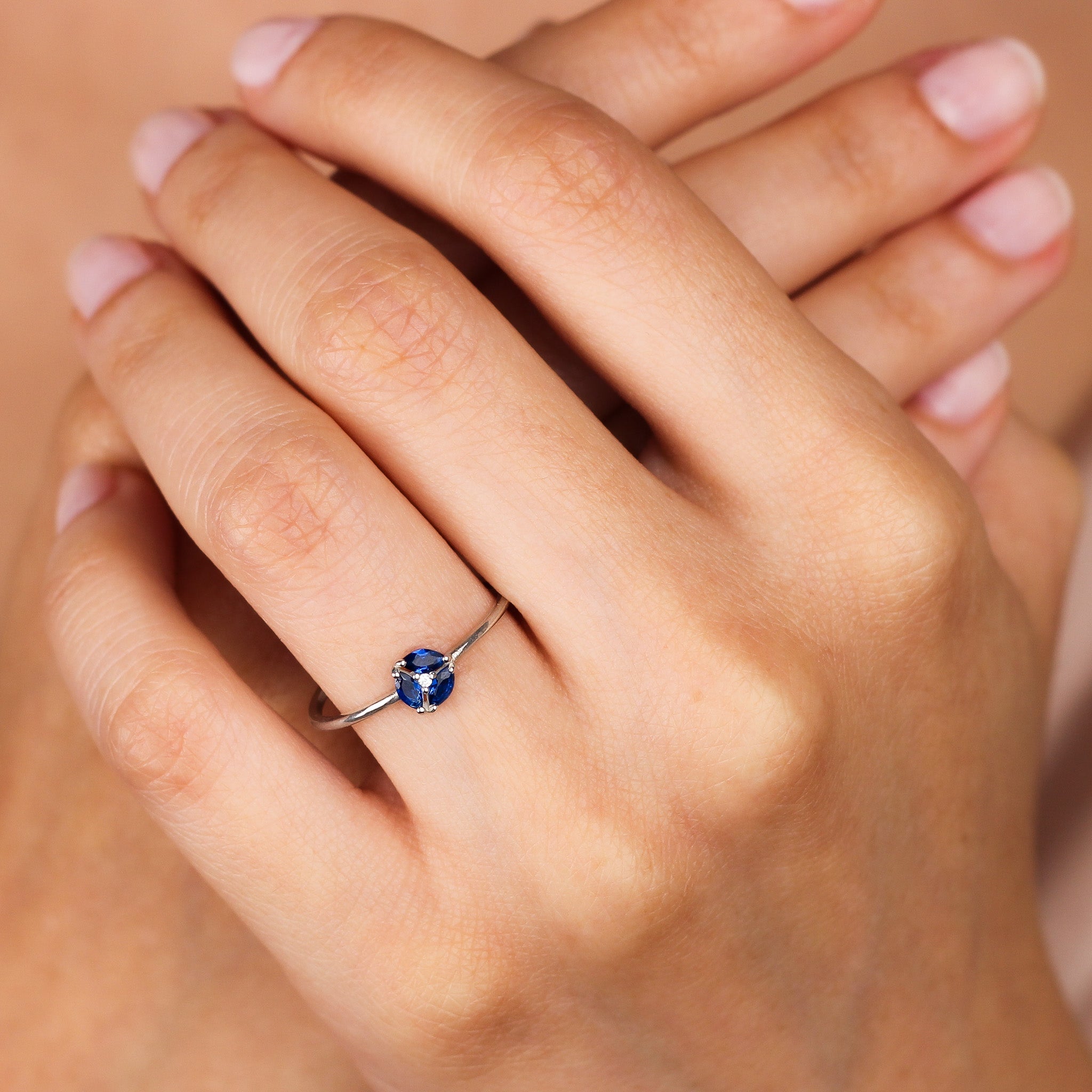 SILVA Delicate 3-Stone Sapphire Flower Ring with Zircon or Diamond Center | 8K/14K Solid Gold Ring for Women